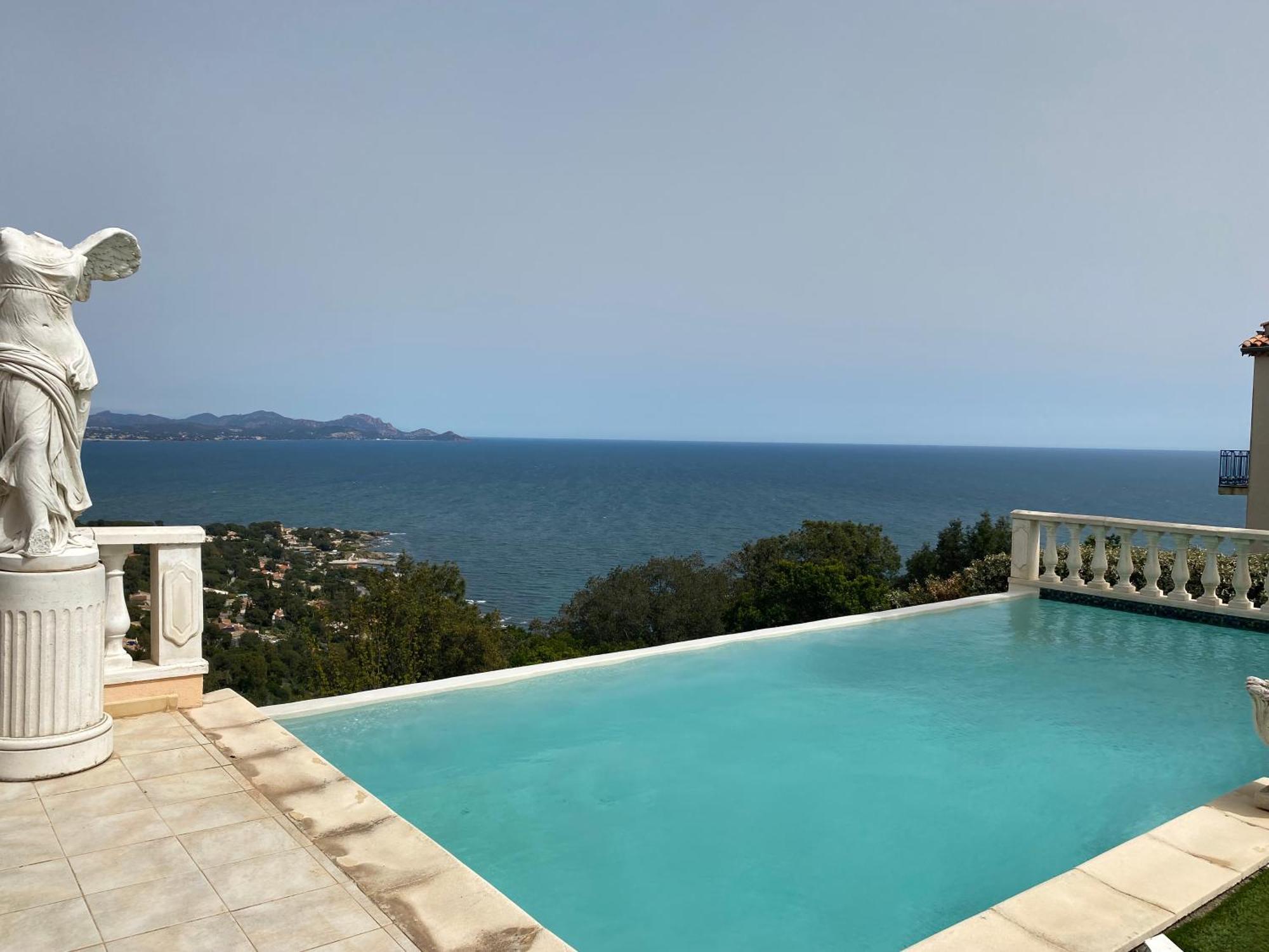 Villa Goonie Les Issambres Exterior photo