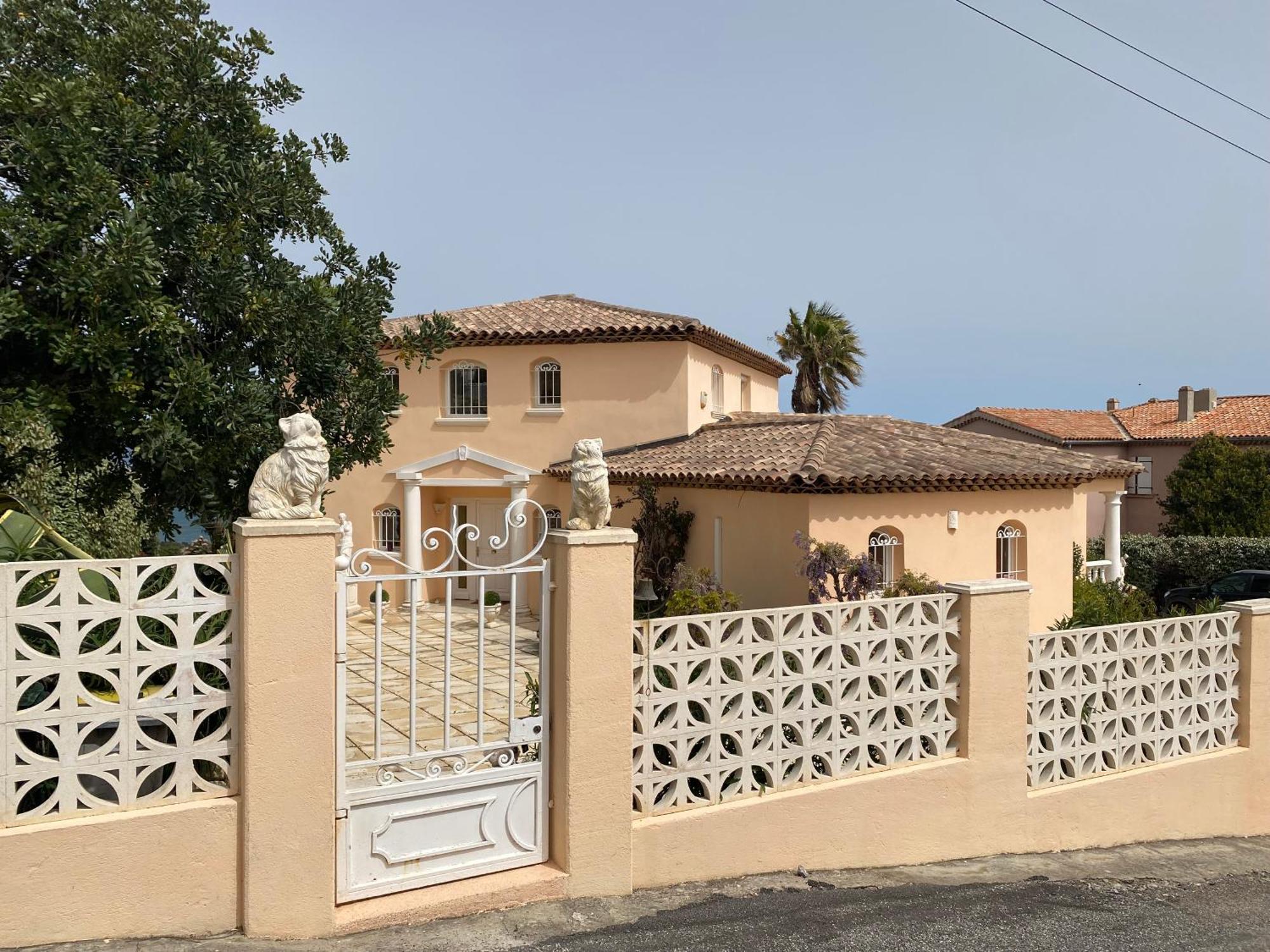 Villa Goonie Les Issambres Exterior photo
